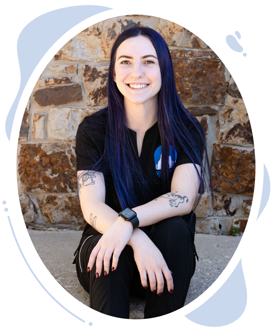 Wedgewood Staff member Taylor's headshot.