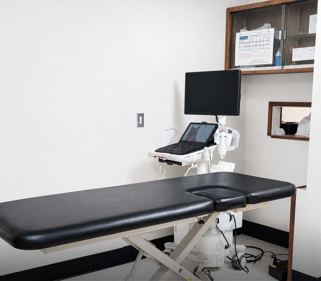 Echocardiogram machine and diagnostic room.
